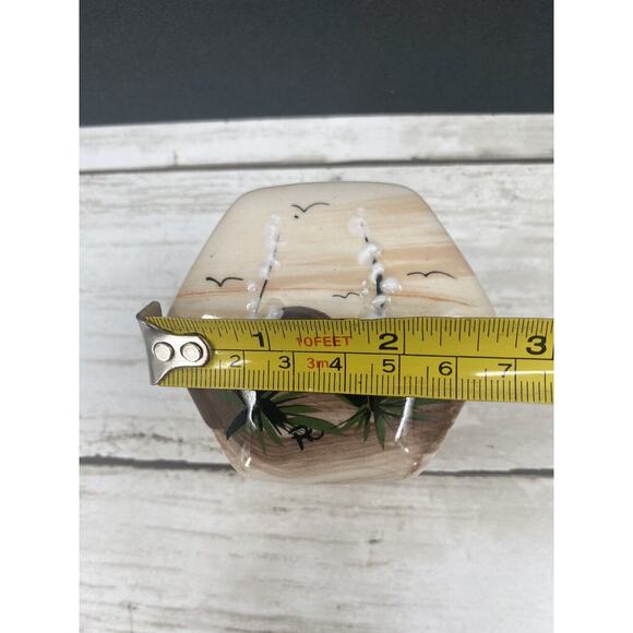 Vintage Asian Porcelain Ceramic 2.75” Hexagon Trinket Box W/ Lid and Jade Stone - Picture 5 of 12